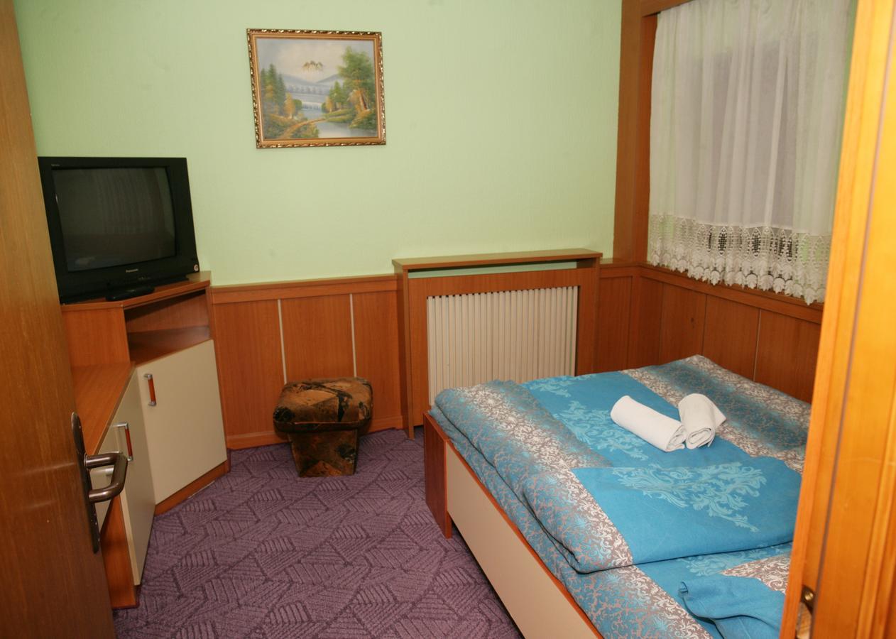 Motel Nana バニャ・ルカ エクステリア 写真